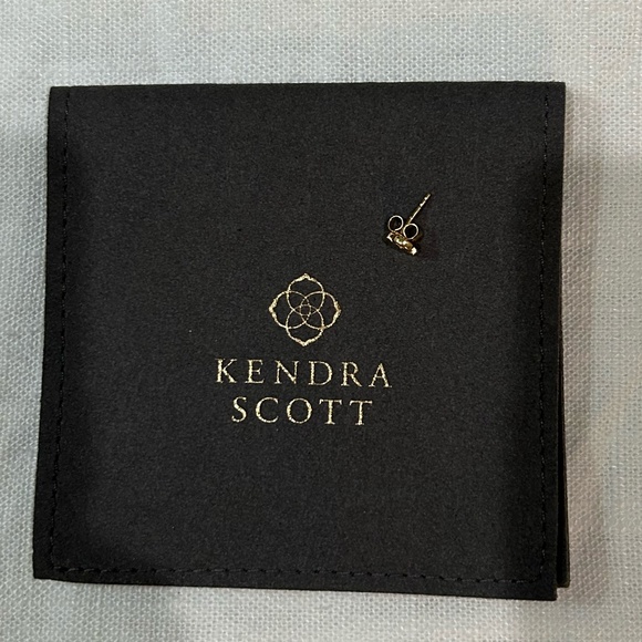 Kendra Scott Libra SINGLE Stud Earring in 18k Gold Vermeil - Picture 3 of 5